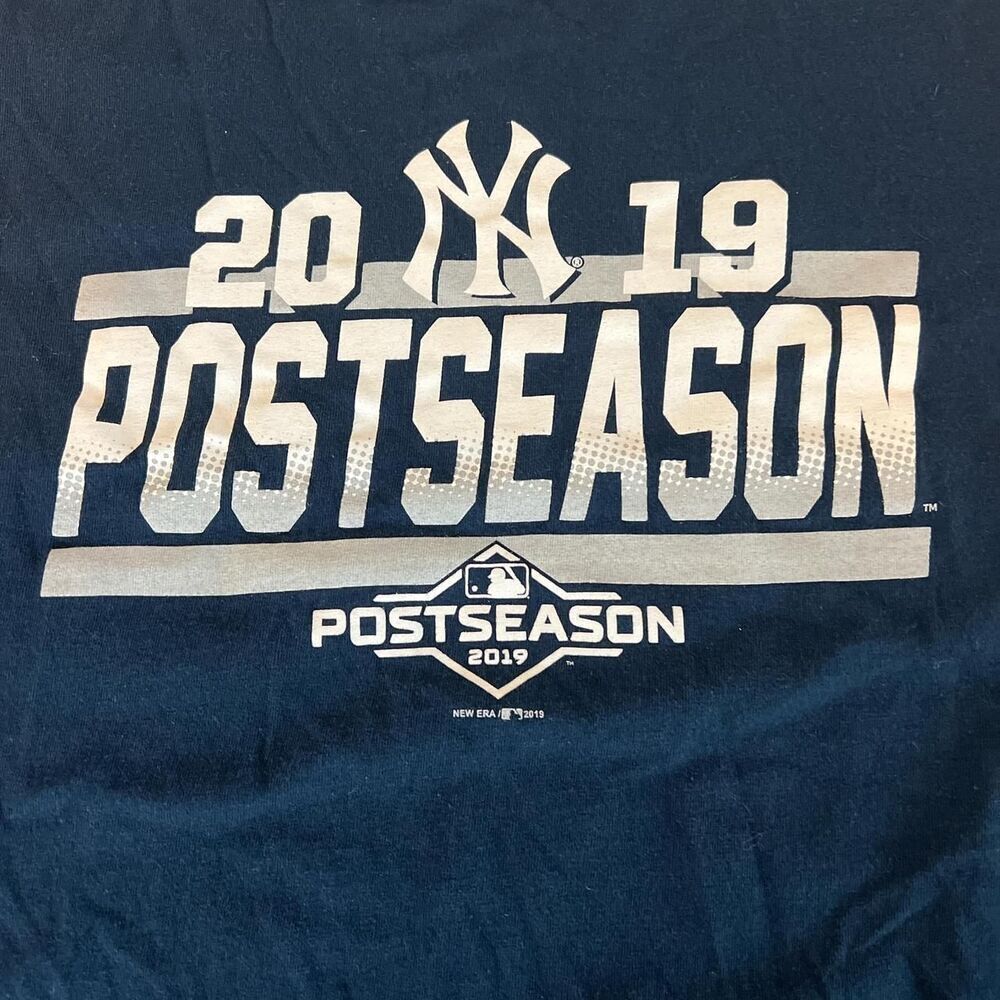 New Era NY Yankees 2019 Postseason Graphic TShirt Blue Size Large